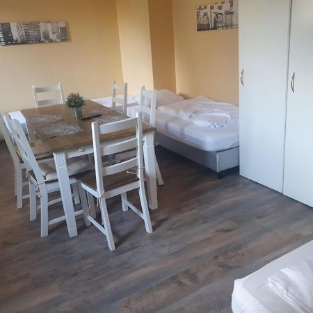 Pension 11 Apartments By Lorenc เบอร์ลิน ภายนอก รูปภาพ