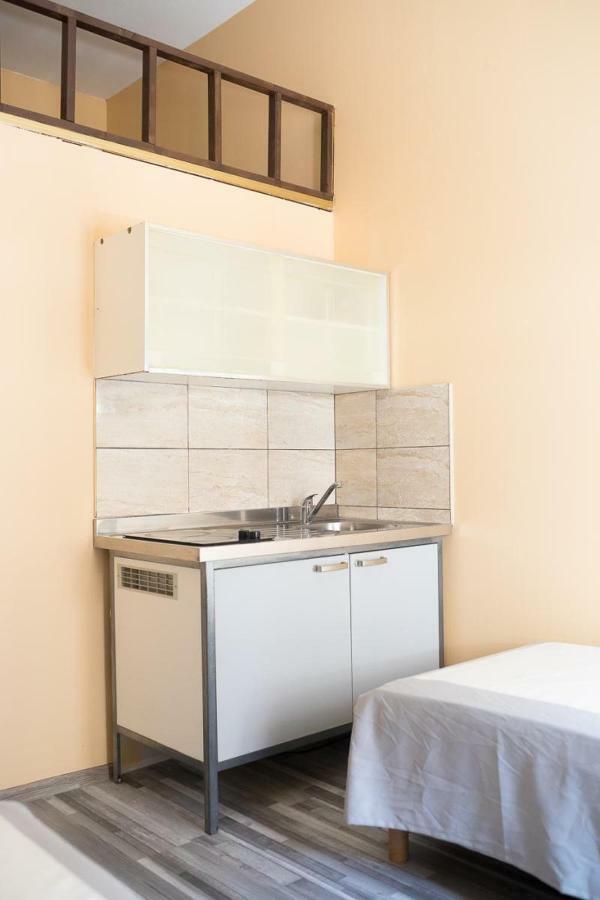 Pension 11 Apartments By Lorenc เบอร์ลิน ภายนอก รูปภาพ