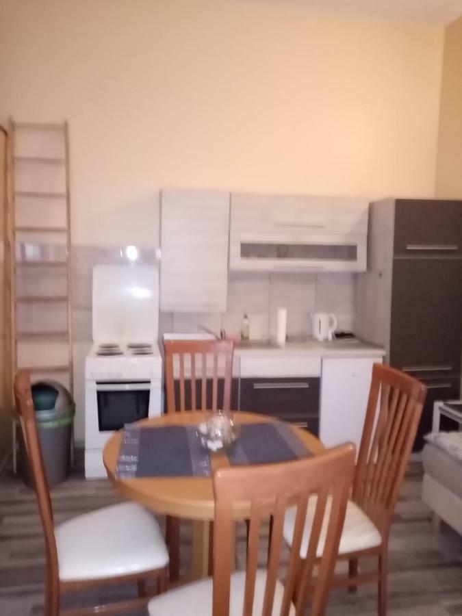 Pension 11 Apartments By Lorenc เบอร์ลิน ภายนอก รูปภาพ